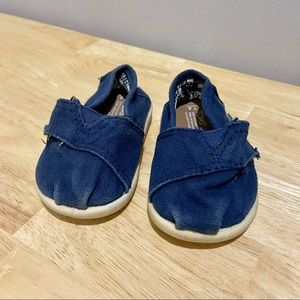 Baby TOMS 💙
